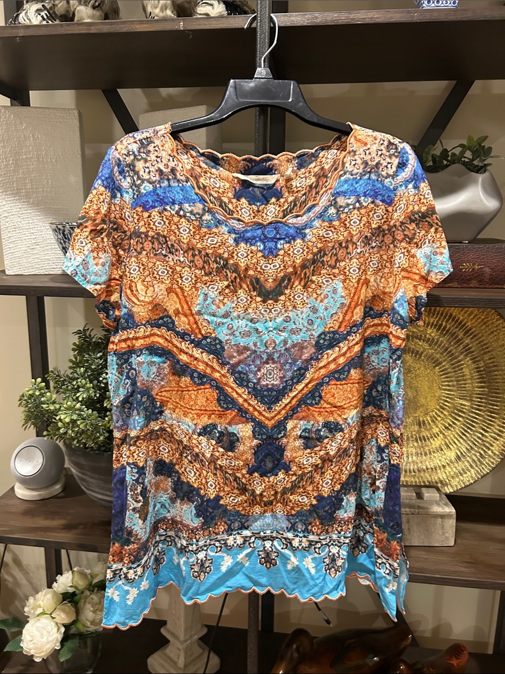 Soft Surroundings med Short Sleeve Mixed Print Top in Turquoise & Orange